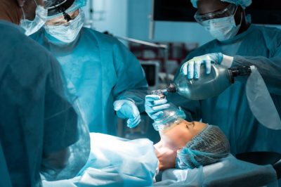 TIPOS DE ANESTESIA – General, Local, Raquídea y Epidural